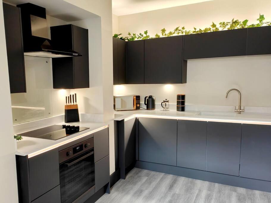 Carvetii - Anne House Room 1 - Dbl Bed Ground Floor En-Suite 卡莱尔 外观 照片